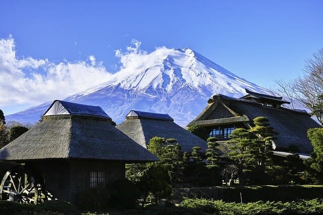 mt-fuji-1898711_640.jpg